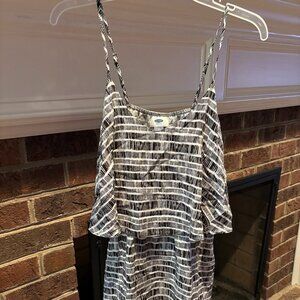 2 Old Navy Flounce mini dress - Black and Black/White patterned - Petite Small